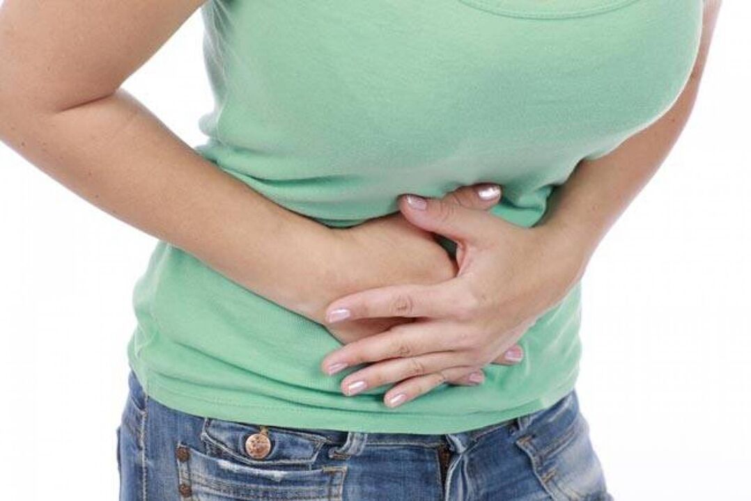 Dolor abdominal debido a la presencia de parásitos en el cuerpo.